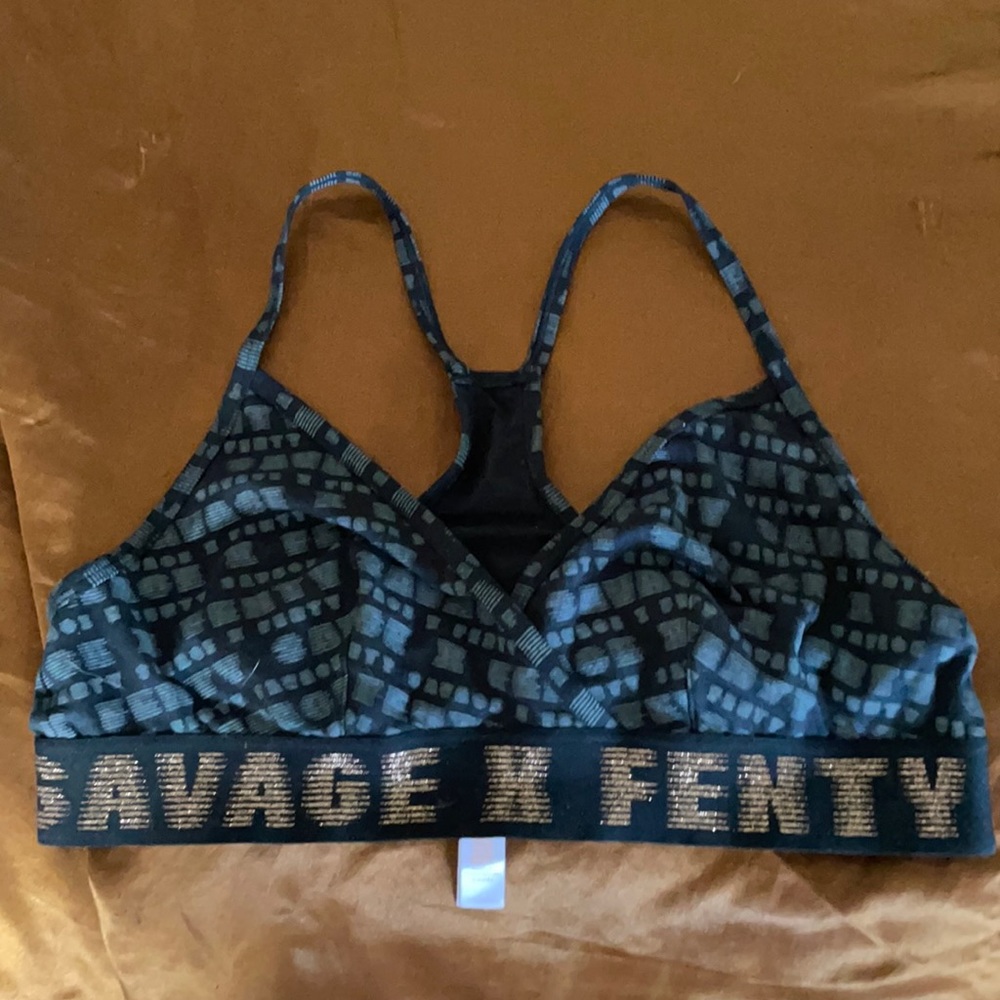 Savage x Fenty logo barrette